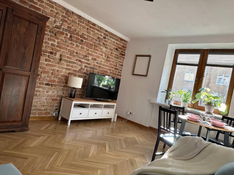 Stary Mokotow, Z Ogrodkiem Apartment Варшава Екстериор снимка