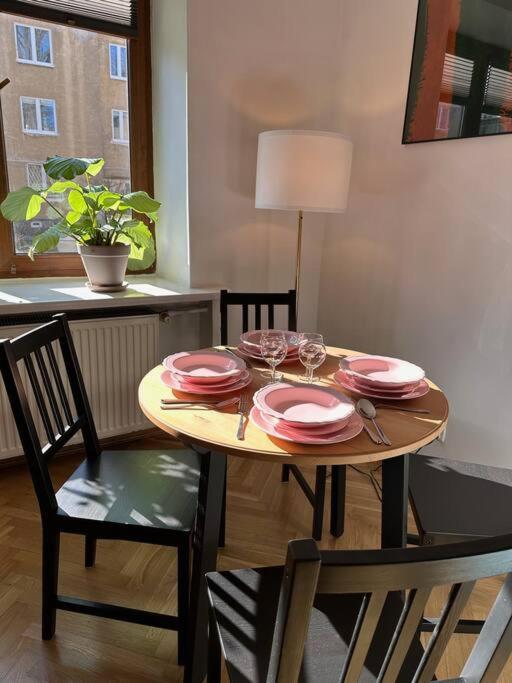 Stary Mokotow, Z Ogrodkiem Apartment Варшава Екстериор снимка